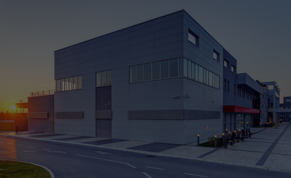 集团战略 - 威廉希尔williamhill集团 - 凝聚康